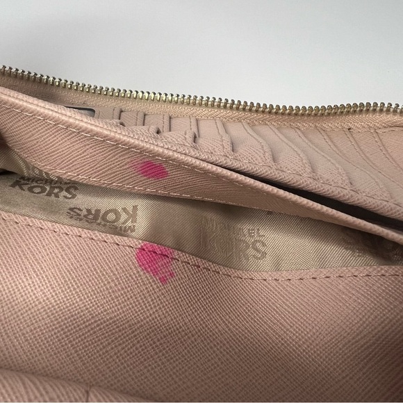 Michael Kors Jet Set Continental Tan Leather Long Zip Around Wallet/Wristlet 💕 - Picture 14 of 14